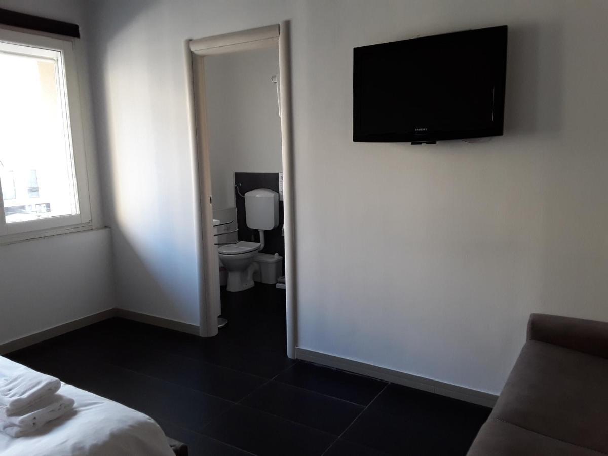פאדובה Savoia Rooms מראה חיצוני תמונה